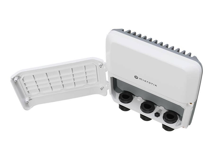 MikroTik 7 Port Gigabit 1x 2.5Gbps 1SFP+ 4 Core Outdoor PoE Router | RB5009UPr+S+OUT