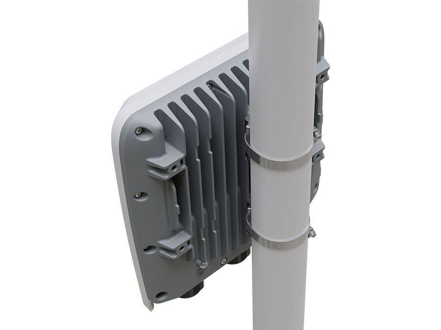 MikroTik 7 Port Gigabit 1x 2.5Gbps 1SFP+ 4 Core Outdoor PoE Router | RB5009UPr+S+OUT