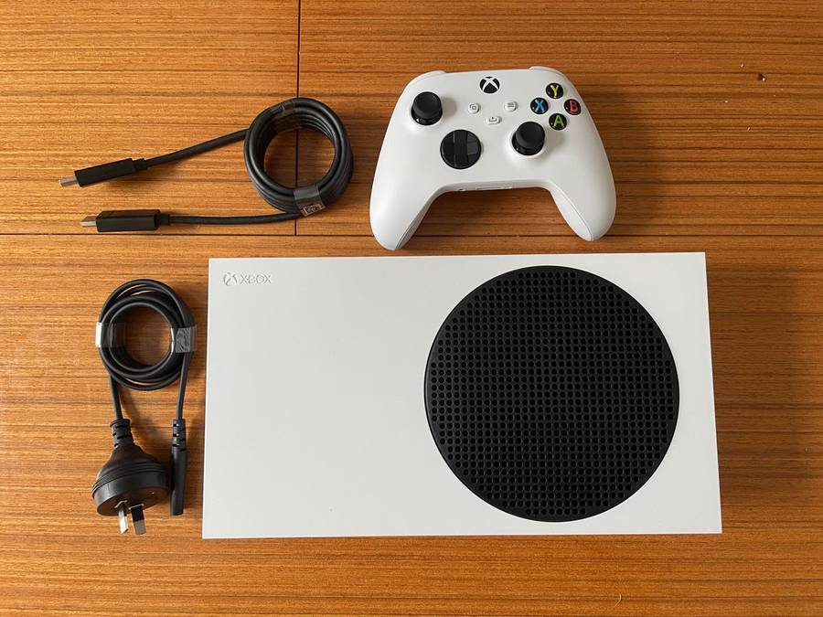 XBOX SERIES S CONSOLE 512GB - Mint Condition