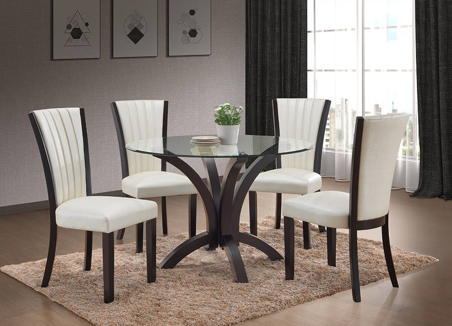 Carmella Dining Suite