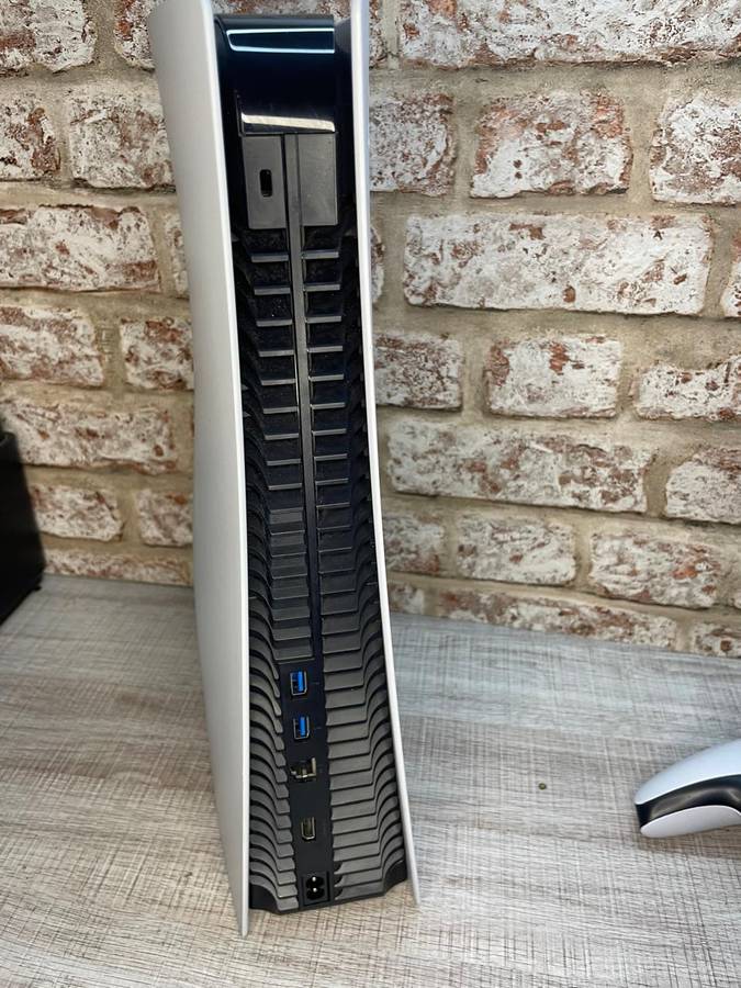 Playstation 5 Disk Edition Console (PS5) - Preowned