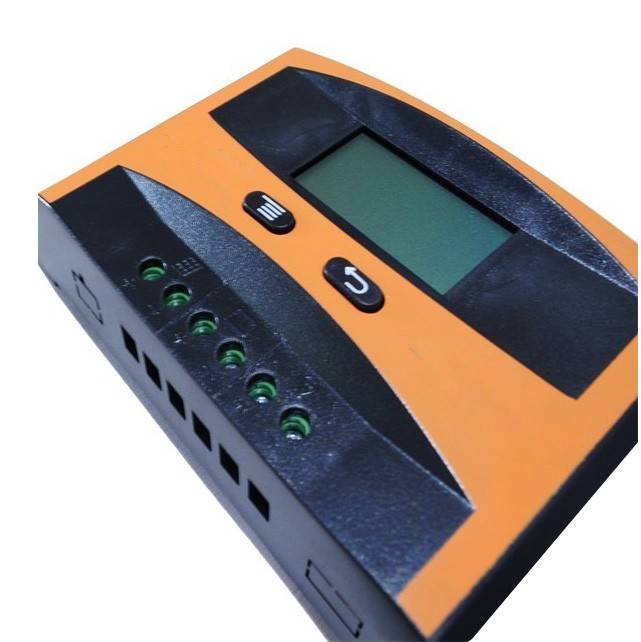 Solar Charge Controller - 12/24V - 40A