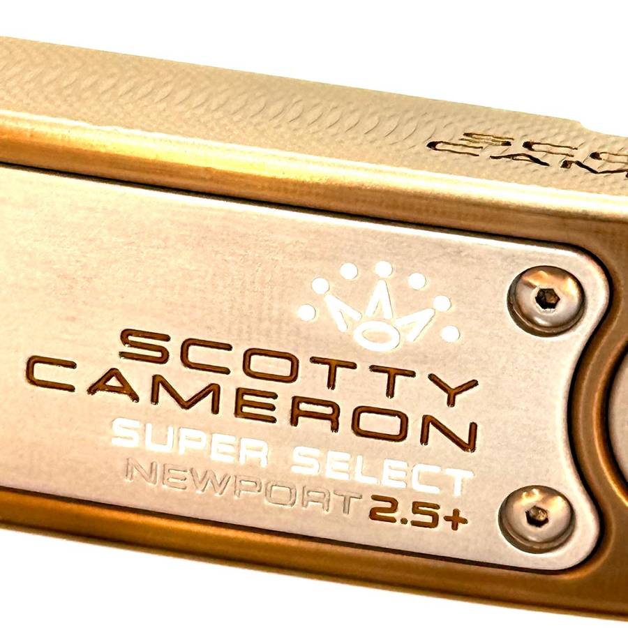 Scotty Cameron Special Select Newport 2.5+ Chromatic