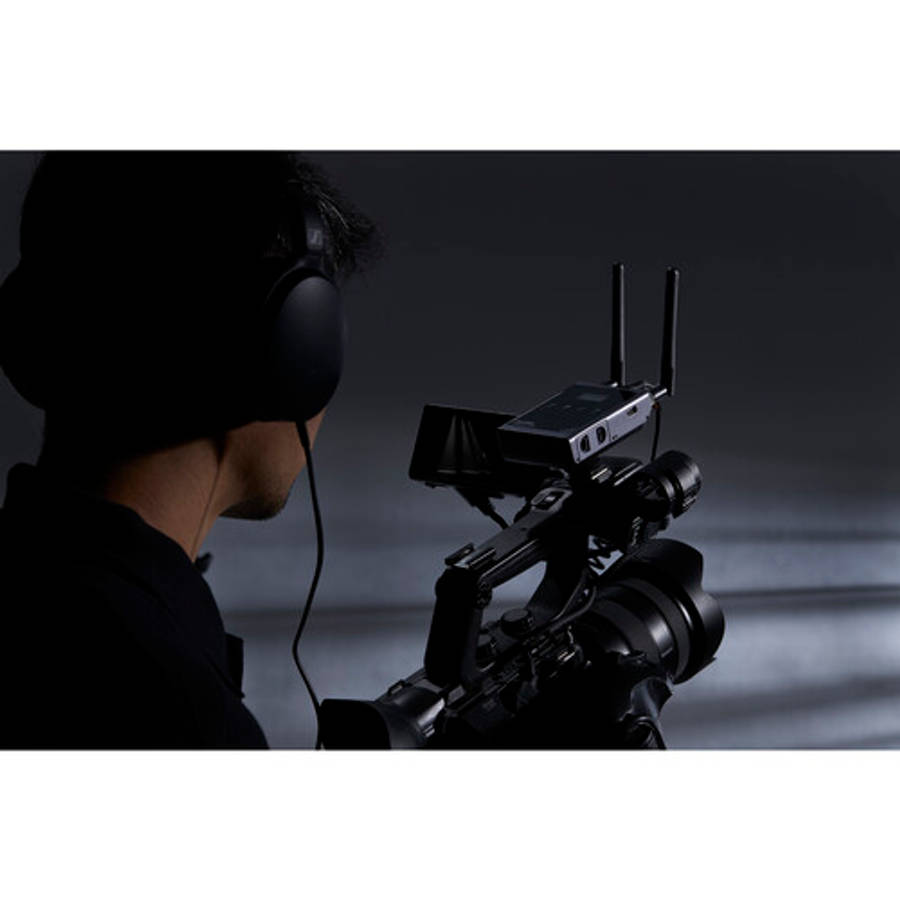 Godox WMicS1 Pro Kit 1 Camera-Mount Wireless Omni Lavaliere Microphone System (514 to 596 MHz)