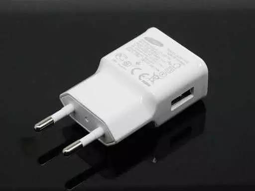 Slimline 220 Volt 2 Amp Wall Socket to USB 5 Volt Power Adapter for Smartphones