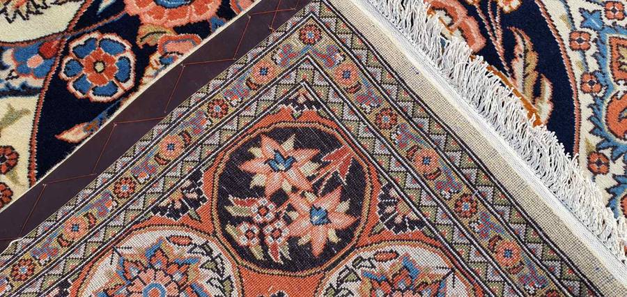 Very Fine Persian Sarough Carpet 300cm x 200cm Hand knotted