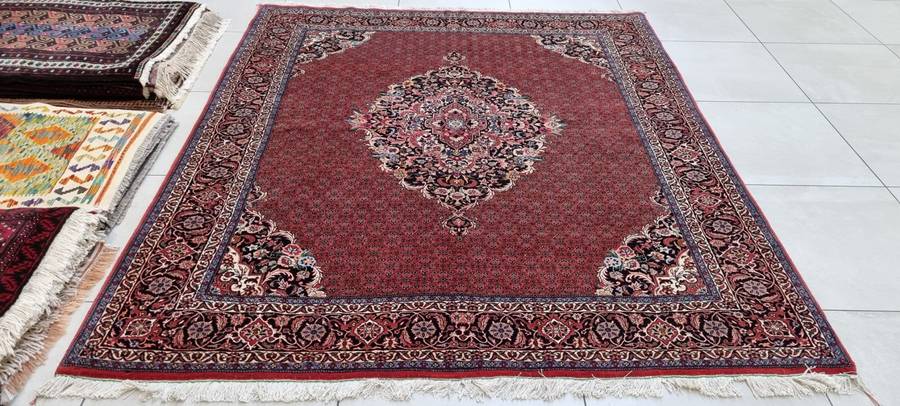 Very Fine Persian Bidjar Carpet 238cm x 200cm Hand knotted