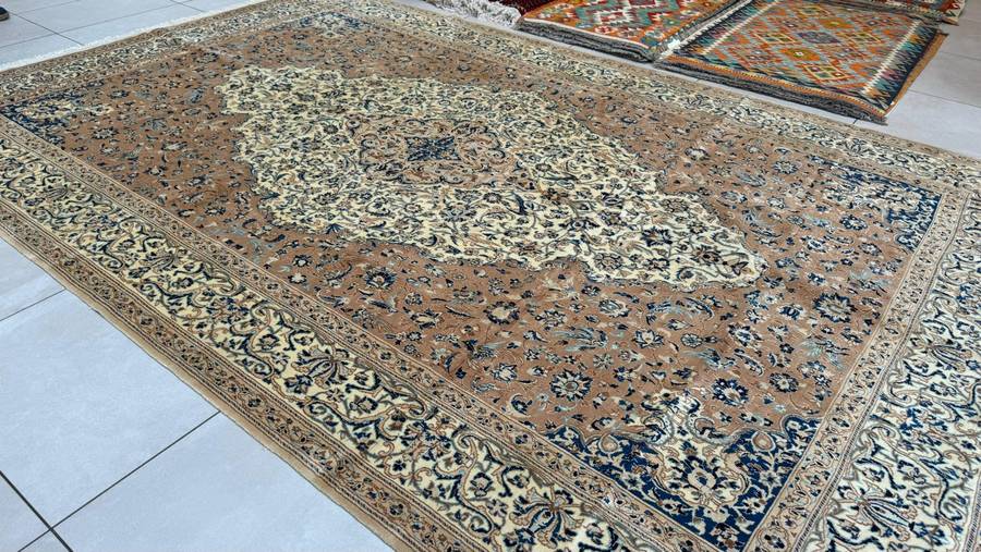 Very Fine Persian Nain Carpet 345cm x 220cm Hand Knotted