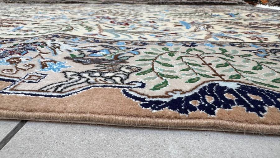 Very Fine Persian Nain Carpet (6LA) 157cm x 117cm Hand Knotted