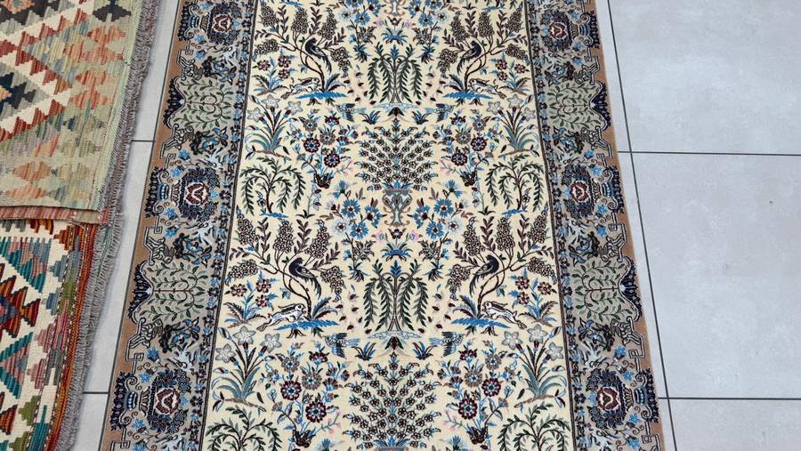 Very Fine Persian Nain Carpet (6LA) 157cm x 117cm Hand Knotted