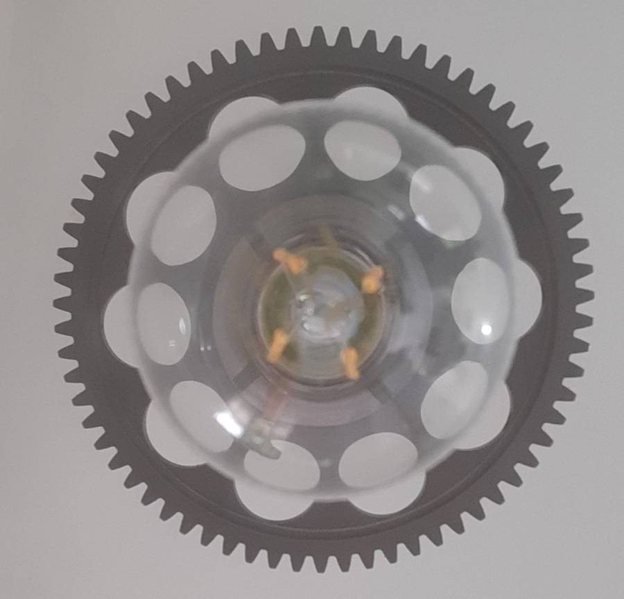 Hanging Gear Light