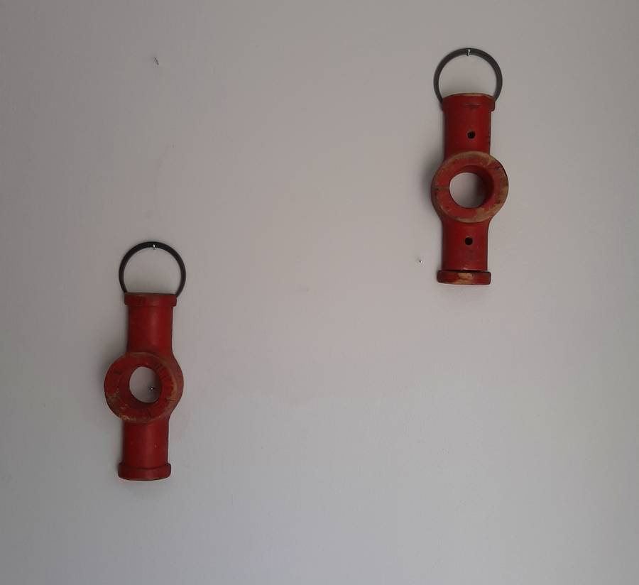 Red hanging toggle shapes