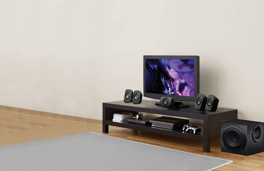 Logitech Z906 5.1 Surround Sound Speaker System - 1000 Watts peak/500 Watts RMS with wall mountings