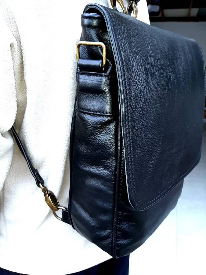 2 in 1 A4 Messenger/ Backpacks