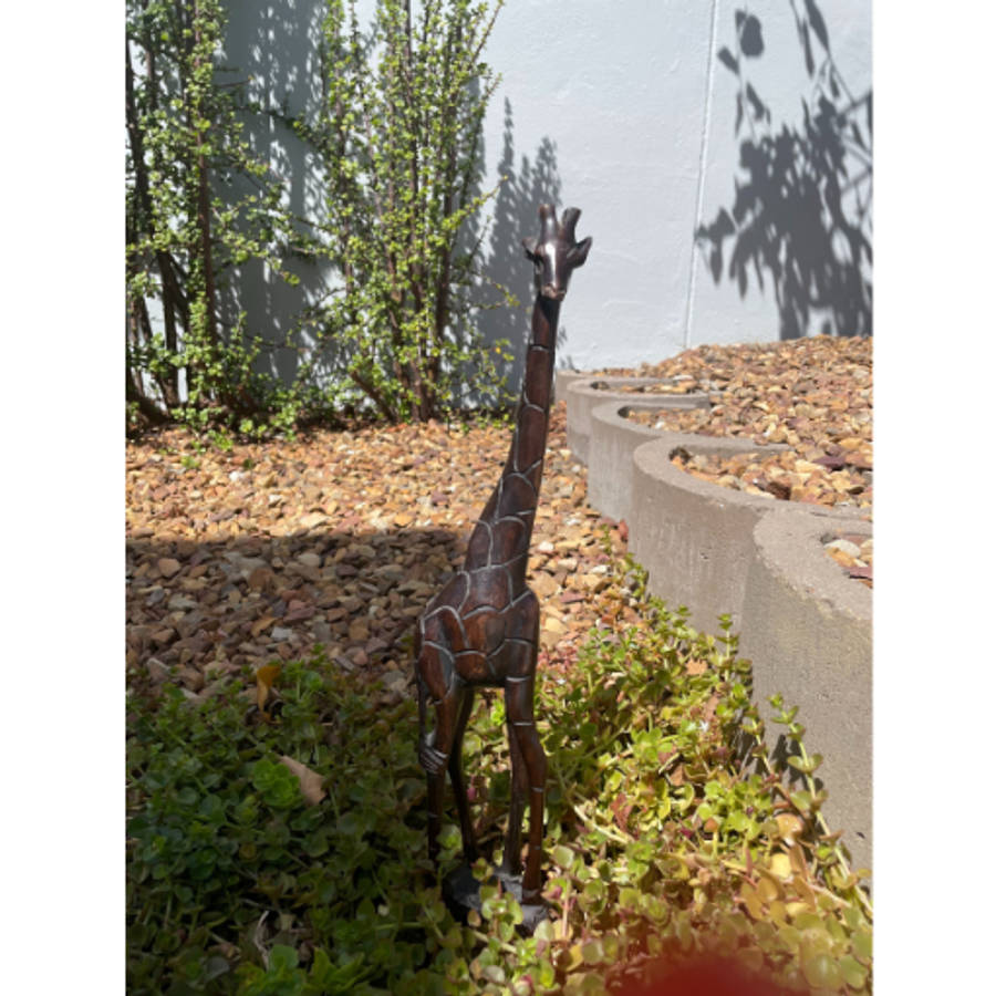 Wooden Giraffe Stand