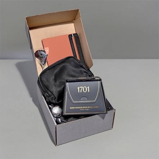 Yatta Simple Luxuries Hamper - Burnt Orange