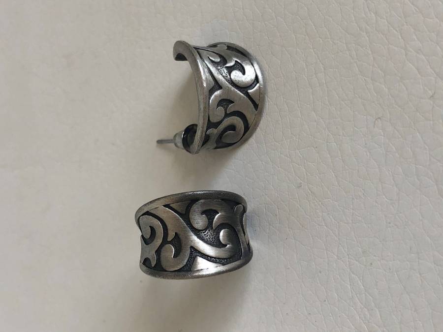 Dark Silver Tone Earrings With Twirly Design Huggie Style Earrings #ML0088 R120.00 | Dimensions: ...