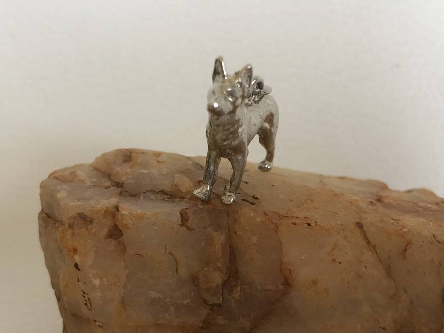 Pendant/Charm - Silver Tone German Shephard #ML378