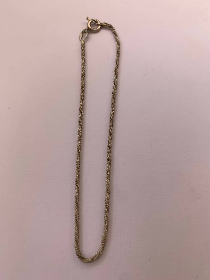Bracelet - Chain with Milor Twisted Fishtail Chain Bracelet. 925 Silver #ML985 R225.00 | Dimensio...