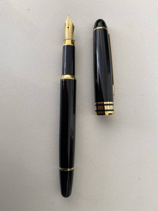 Pen Set Gold Plated & Black Set of 3 Pens Ball Point, Fountain Pen & Pencil Set #ML679 R595.00