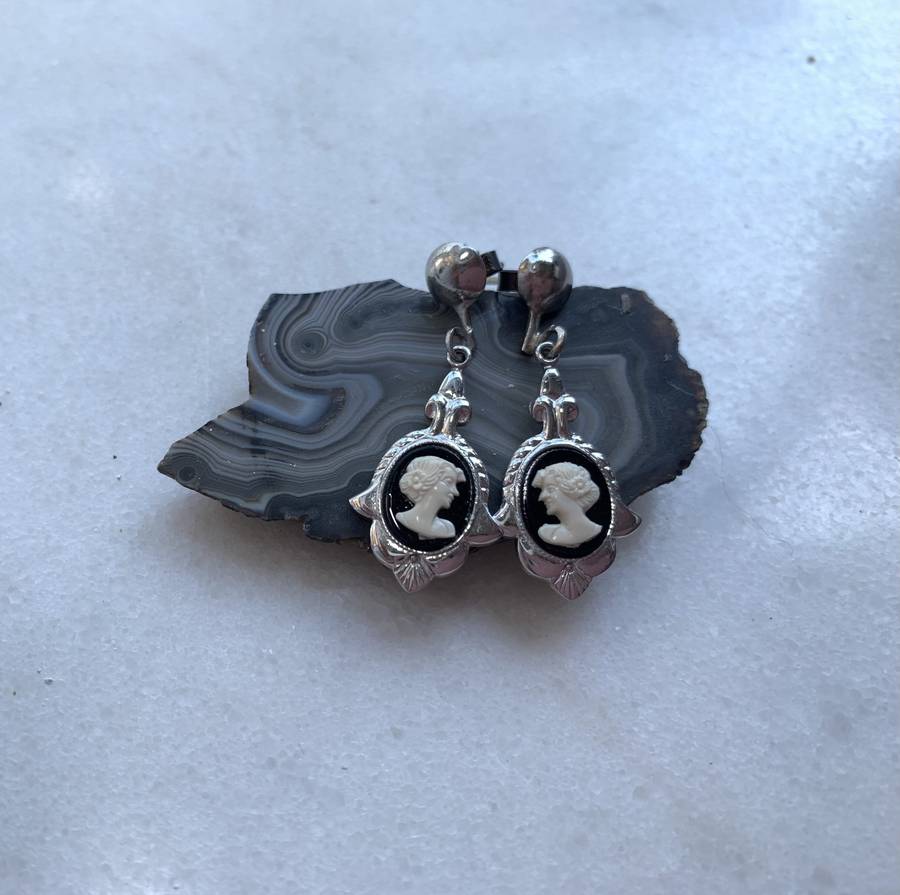 Set - Earrings and Pendant Necklace - Cameo Set In Rhodium Plate With Black Surround #ML787 R395....