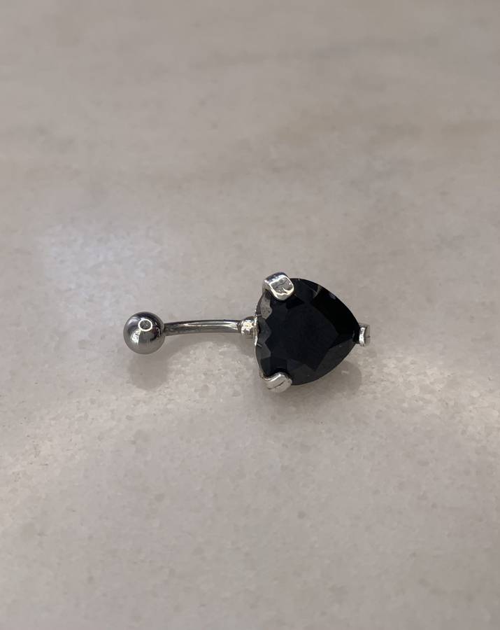925 Silver Belly Ring With Dark Heart Shaped Stone