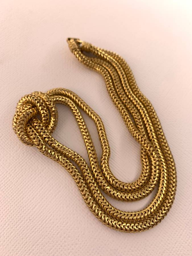 Necklace - Thick Gold Plated Chain With Decorative Knot
