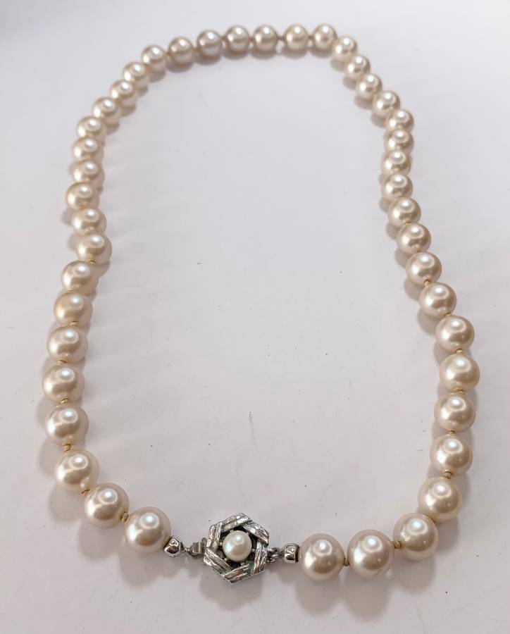Necklace - Pearls With Silver Colour Clasp. Inscribed 'Metail' #ML1138 R295.00 | Dimensions: 440mm