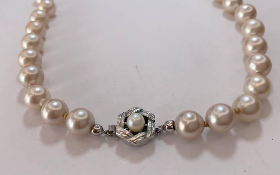 Necklace - Pearls With Silver Colour Clasp. Inscribed 'Metail' #ML1138 R295.00 | Dimensions: 440mm