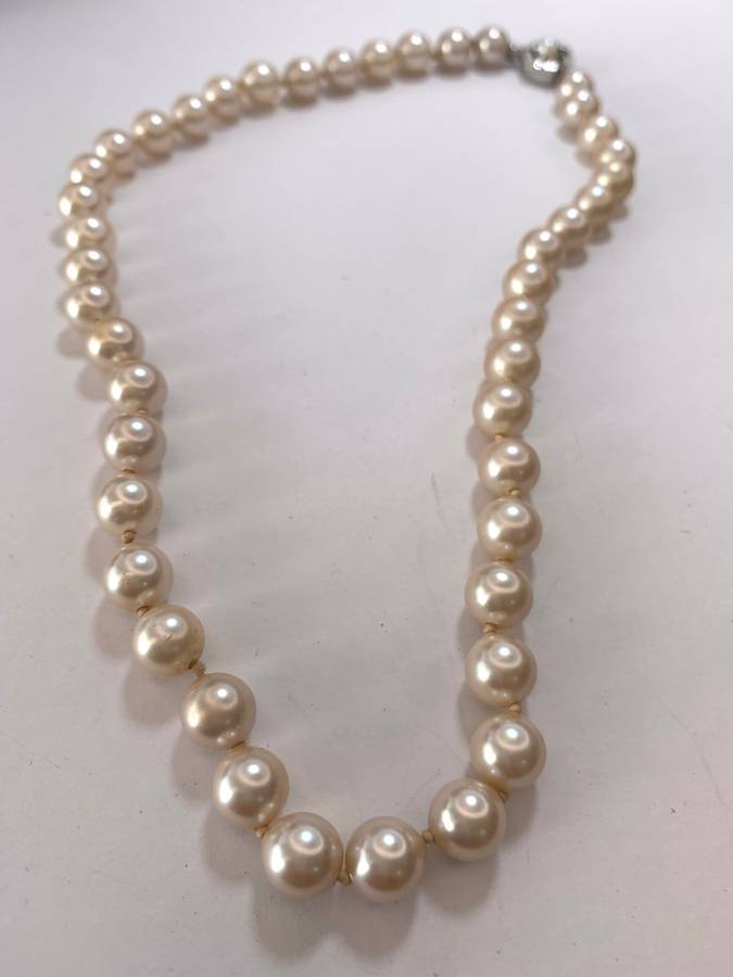 Necklace - Pearls With Silver Colour Clasp. Inscribed 'Metail' #ML1138 R295.00 | Dimensions: 440mm