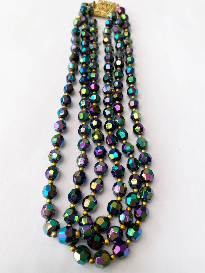 Necklace - Vintage Chromatic Beads With Gold Colour Clasp #ML1447