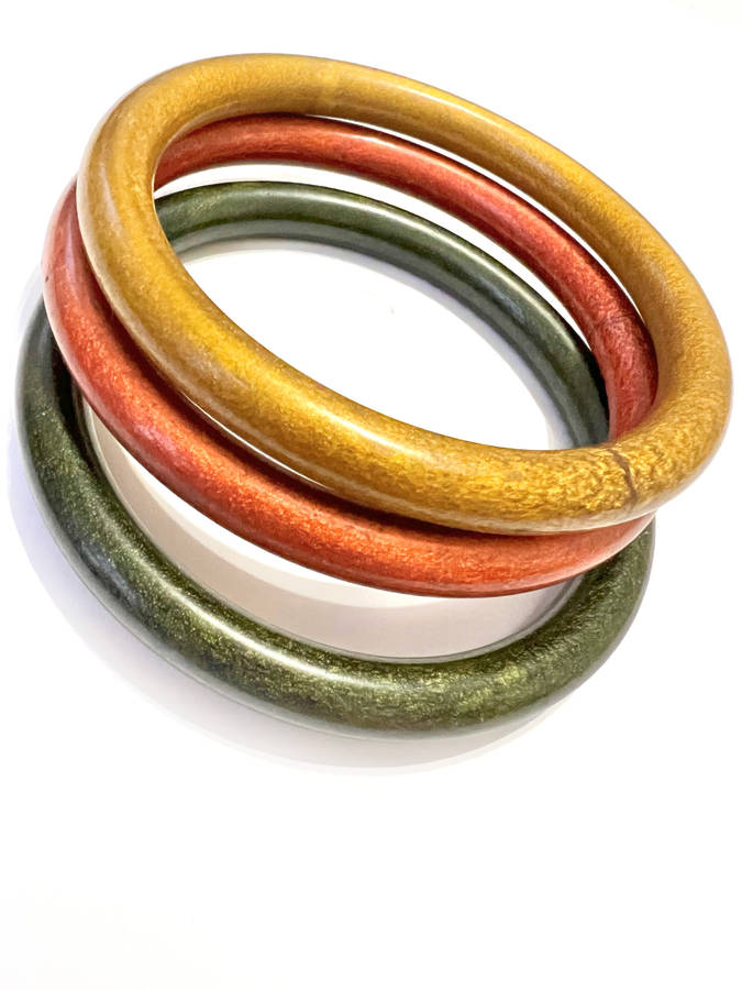 Bangle - Metallic Colour. Smooth Wood x3. Burnt Orange, Dark Green, Gold Colour ML1823