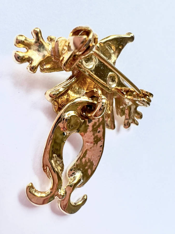 Brooch - Gold Tone Vintage Clown with movable body. Clear & Green Rhinestones ML1847