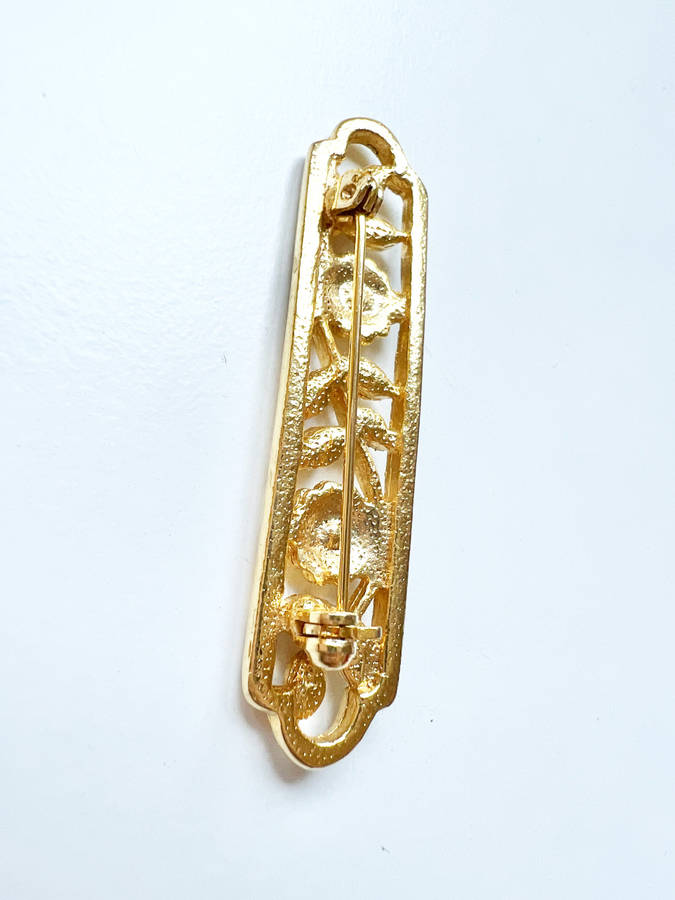 Brooch - Vintage Gold Tone Design, Floral Vines with Small Diamantes ML1913