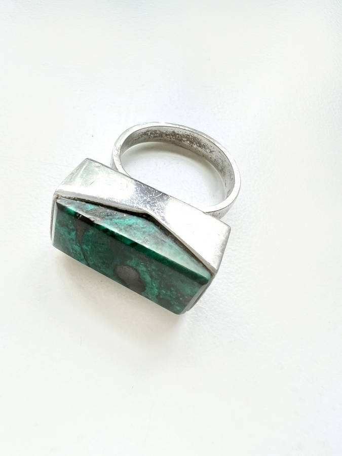 Ring - Vintage Designed. 925 Silver Finland Malacite Gemstone ML1960