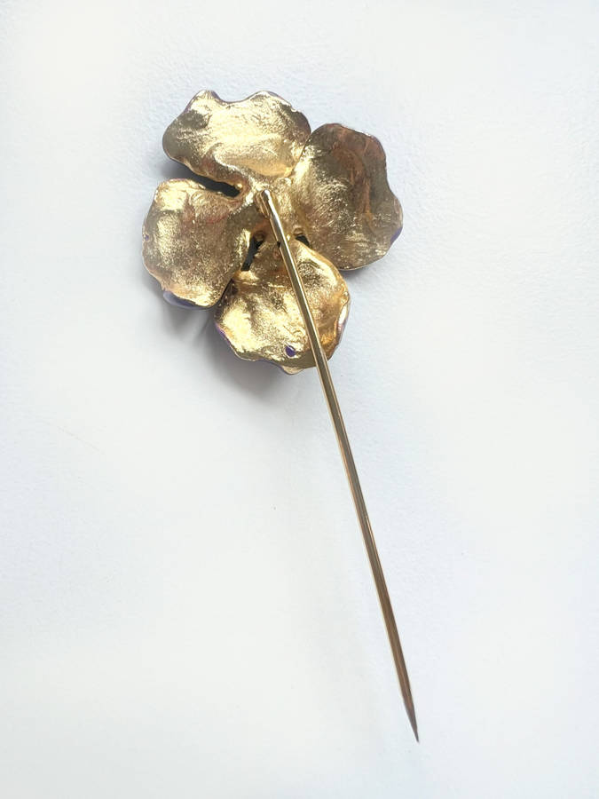 Hair Pin - Gold Tone Pansy Pin. Purple Colour Flower with centre Rhinestone in a Splash of Gold C...