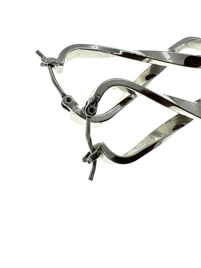 Earrings - Silver Tone Infinity Style Hoop Earrings - ML2104