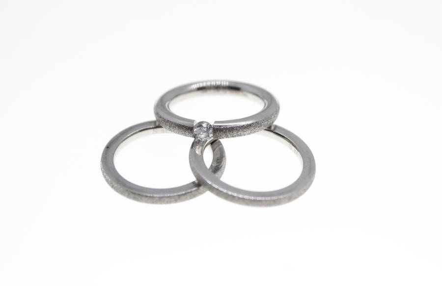 Rings - Fashion Stainless Steel Sparkle, 2 x Bands and Large Diamante, Stamped Del Coursy - ML2348