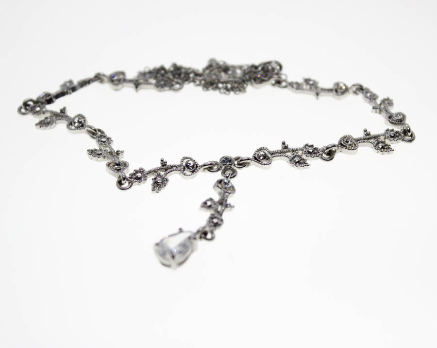 Necklace - Vintage Silver Tone with Diamantes with Leaves and Flowers and Hanging Teardrop - ML2429