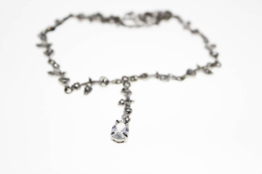 Necklace - Vintage Silver Tone with Diamantes with Leaves and Flowers and Hanging Teardrop - ML2429