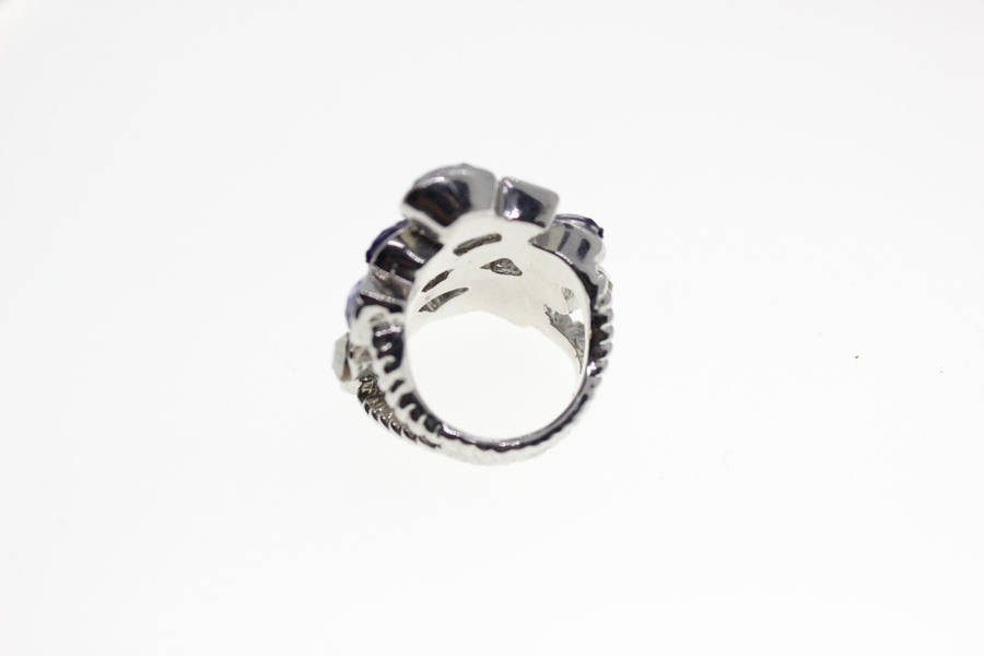 Ring - Vintage Silver Tone Irregular Shape with White, Light Blue and Dark Blue Rhinestones - ML2555