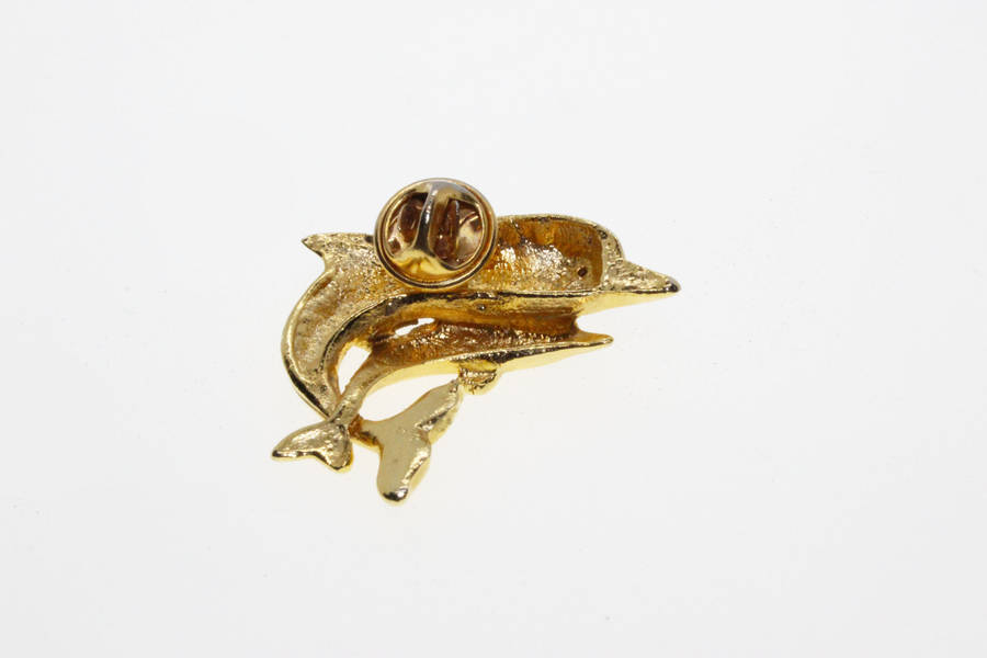 Scarf Pin - Gold Tone Dolphin with Baby. Diamante Eyes - ML2679