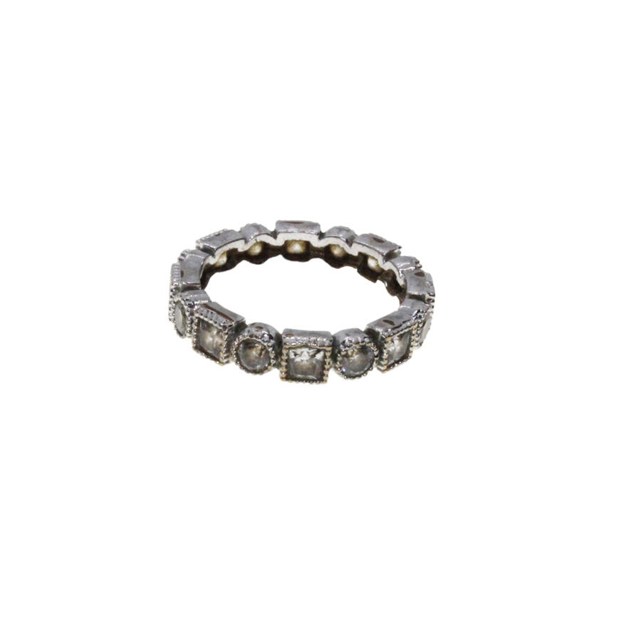 Ring - Silver Tone Eternity Ring.  Round and Square Diamantes - ML2850