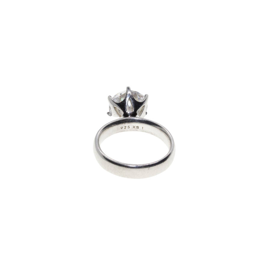Ring - 925 Silver Ring with Large Clear Stone in Claw Setting. Stamped Spinning - ML2873