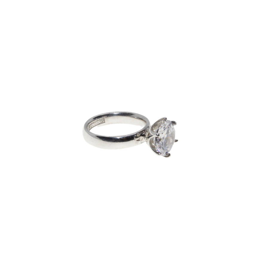 Ring - 925 Silver Ring with Large Clear Stone in Claw Setting. Stamped Spinning - ML2873