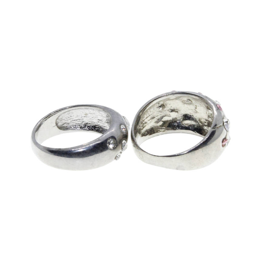 Ring - 2 x Silver Tone Chunky Wide Band. Centre filled with Clear & Pink Diamantes - ML3013