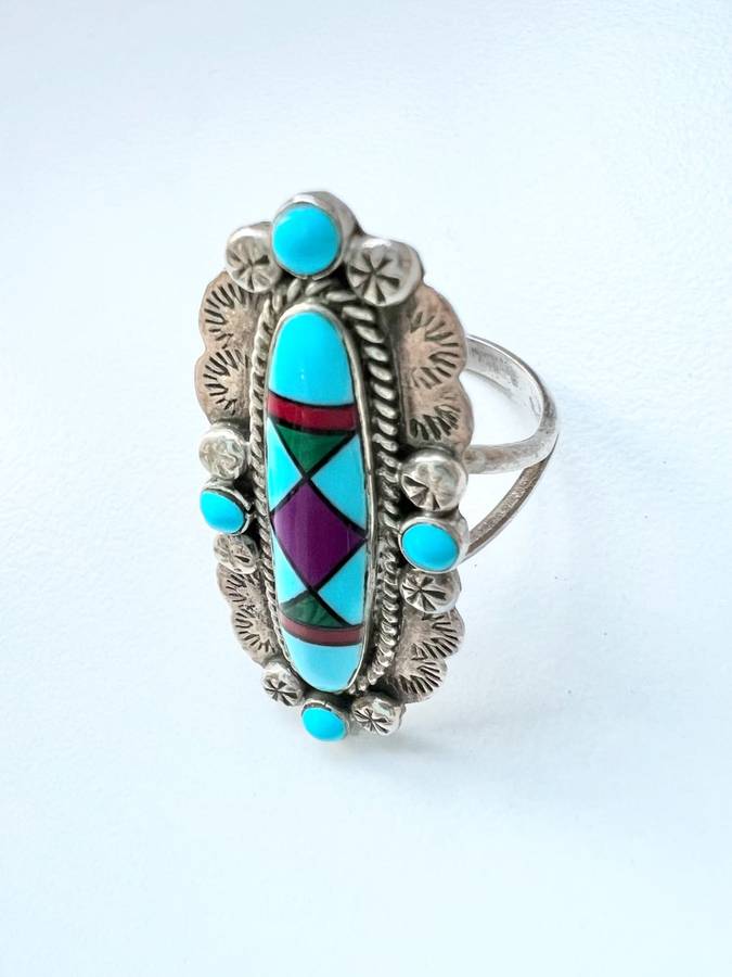 Ring - Vintage Ring. Navajo Jewellery. Turquoise. Stamped "BY-Sterling" ML2015