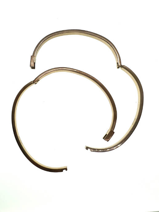 Bangle - 2 x  Stainless steel tennis style with 32 diamantes (gold tone) - ML2086