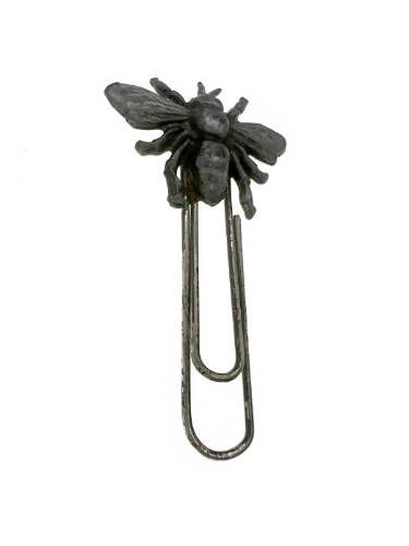 Paper Clip - Vintage Dark Metal Tone Bee Shaped Paper Clip - ML2180