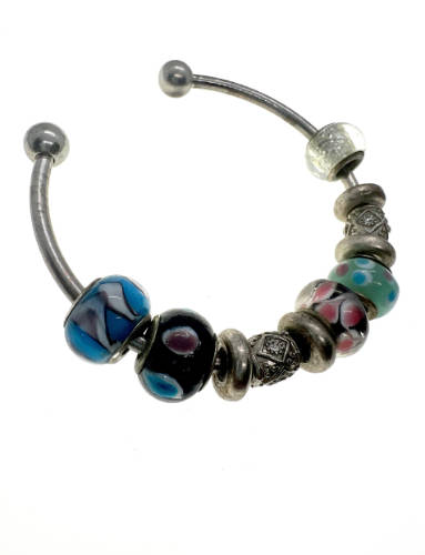 Bangle - Vintage Silver Tone Bangle with Multi-colour Beads and 2 Beads with Diamantes - ML2196